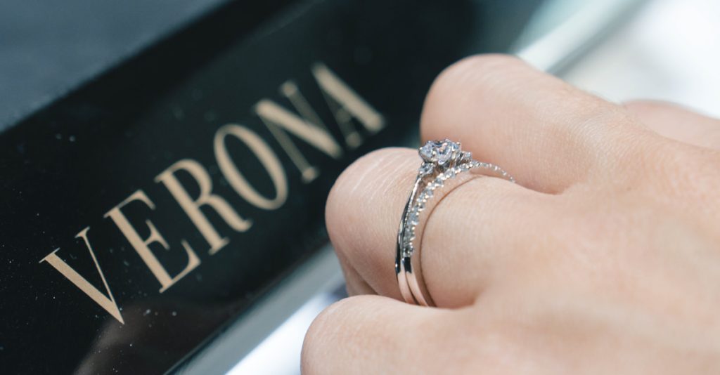 維諾娜珠寶 GIA 訂婚鑽戒